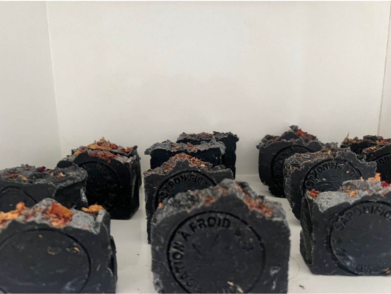 SAVON A FROID au Charbon Actif - Elyssina