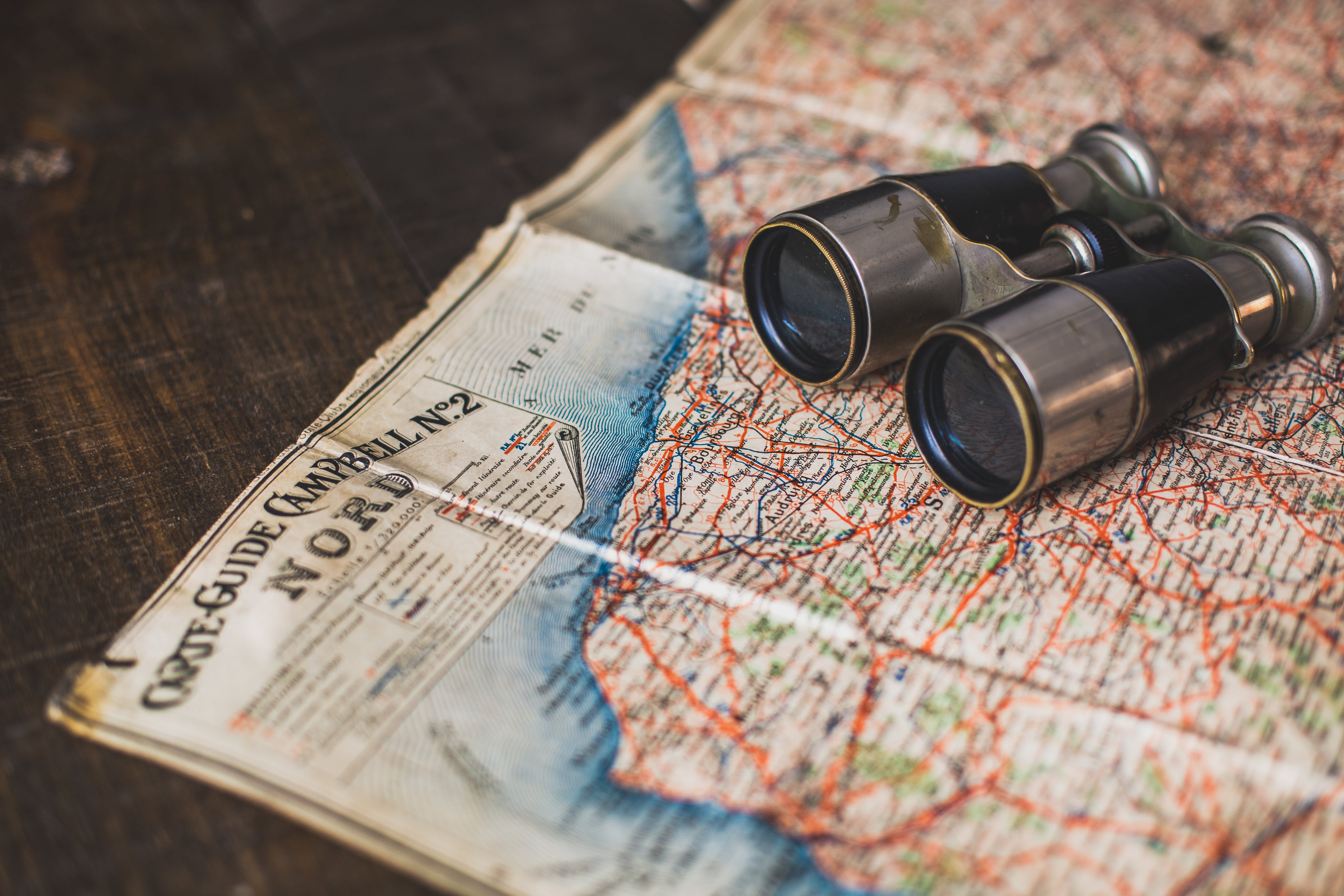 antique-binoculars-and-map.jpg